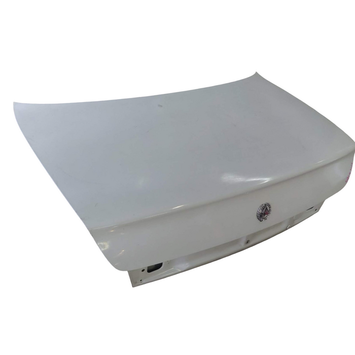 A184 - WH Holden Statesman/Caprice - Bootlid w/ Badge GENUINE - HERON WHITE #J03N