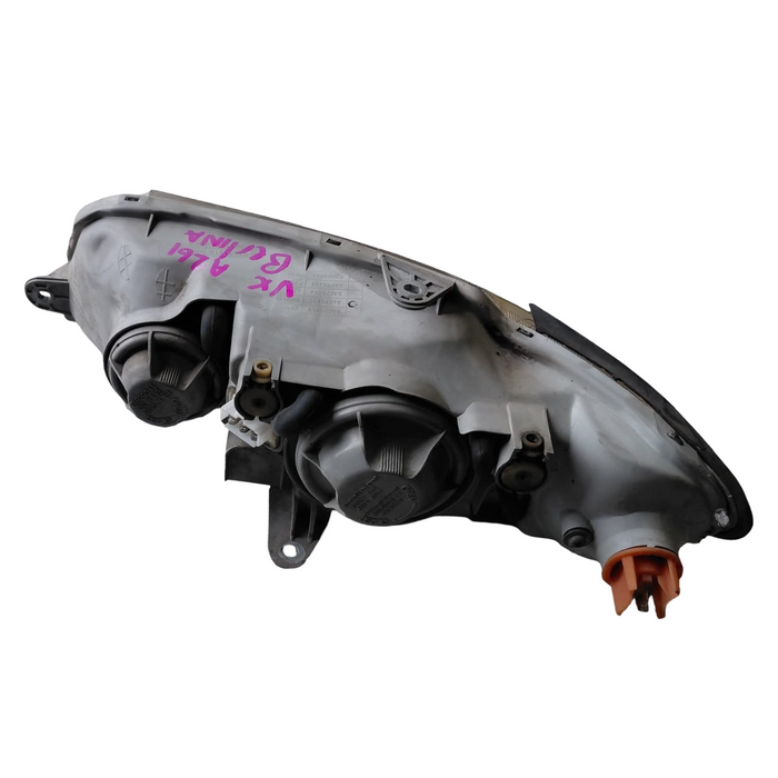 A261 - VT / VX Holden Berlina Sedan -DRIVER Headlight GENUINE