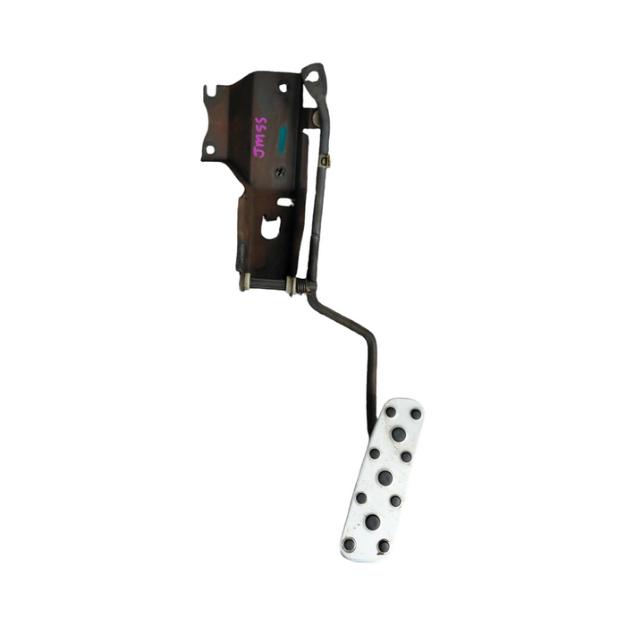 JMSS - VY SS Holden Commodore SEDAN - Accelerator Pedal V8 AUTO - SS SILVER