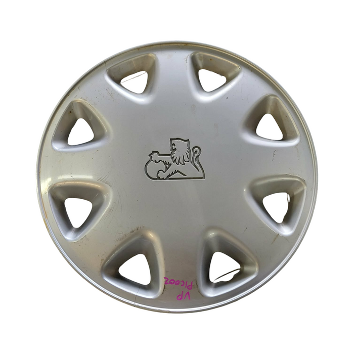 PIC002 - VN/VP Holden Commodore - "LION" Hub Cap Genuine