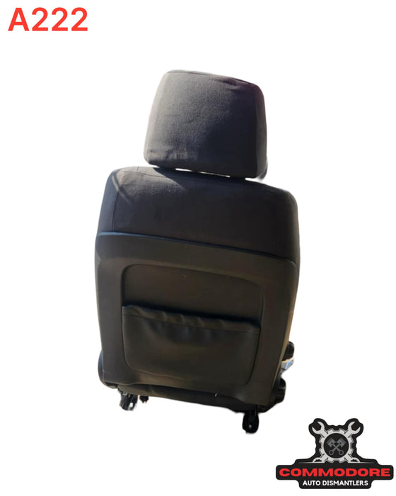 A222 - VE OMEGA - Seats (Front Pair)