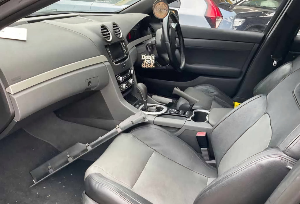 A207 - VE SV6 II - Front Seats (SET)