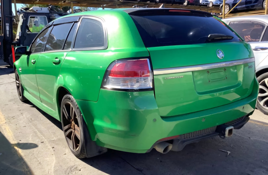 A211 - VE SV6 Holden Commodore WAGON (2008) SERIES I - Cluster LY7 V6 AUTO - 323, 223kms (LVL 1 SV6) P/N: 2222122