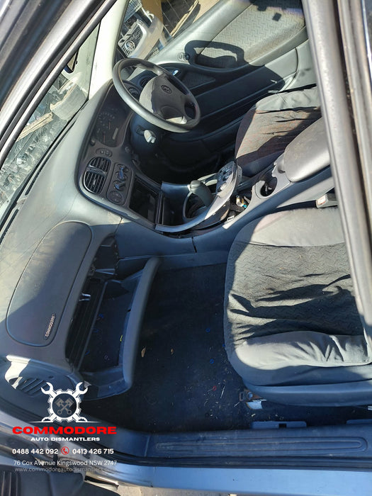 EX006 - VT Series II Holden Commodore  - Automatic Gear Shifter Surround (POWERED WINDOWS)
