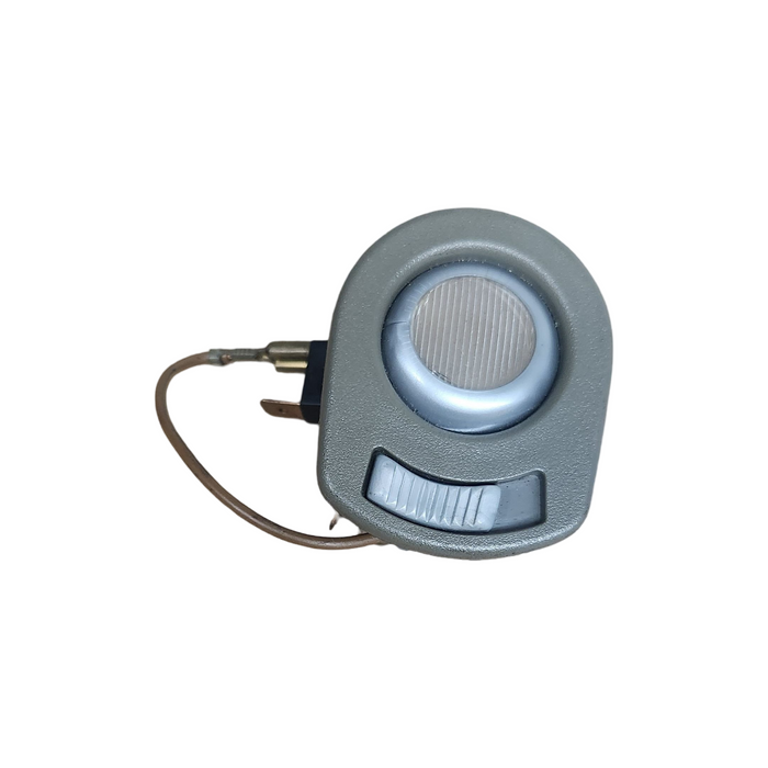 VS - STATESMAN COURTESY LIGHTS