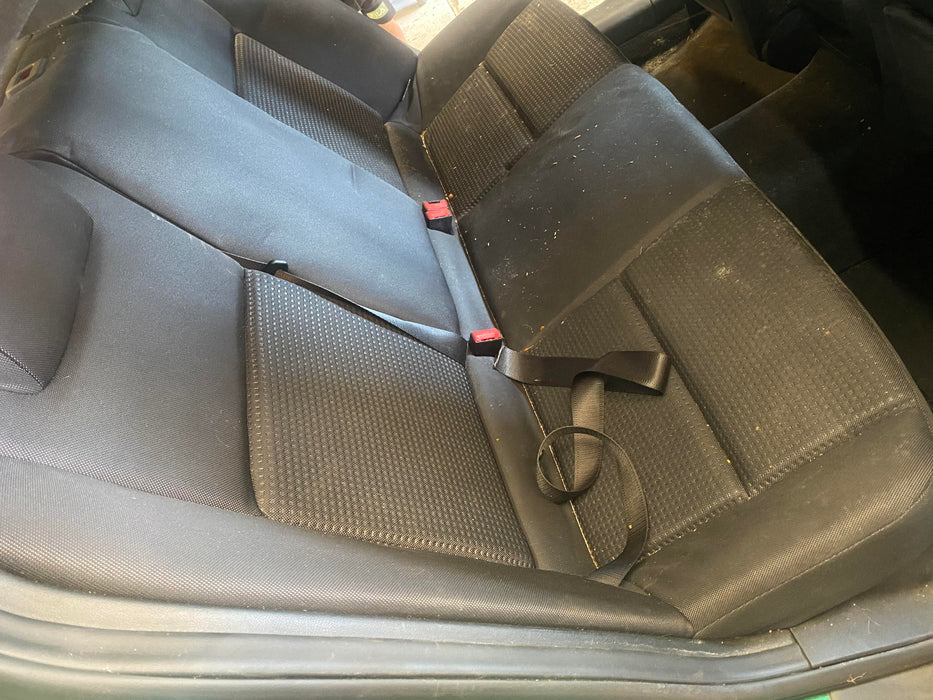 A026 - VE SV6 Holden Commodore Sedan - Rear Seat - Grey / Cloth