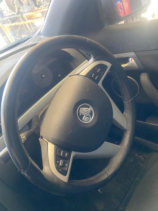 A026 - VE SV6 Holden Commodore Sedan (2010) SERIES I - Cluster V6 AUTOMATIC LLT - 242, 803kms