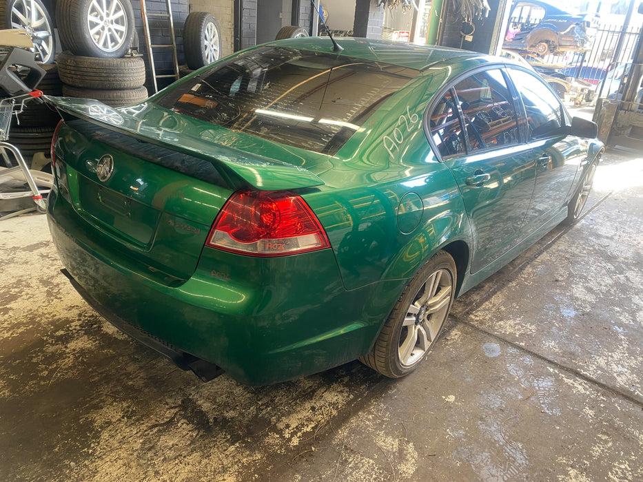 A026 - VE V6 AUTO SEDAN - Bootlid