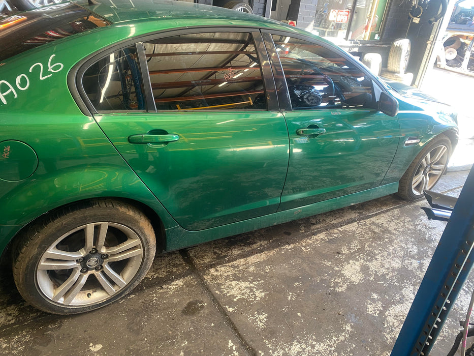 A026 - VE SV6 Holden Commodore Sedan (2010) SERIES I - Cluster V6 AUTOMATIC LLT - 242, 803kms