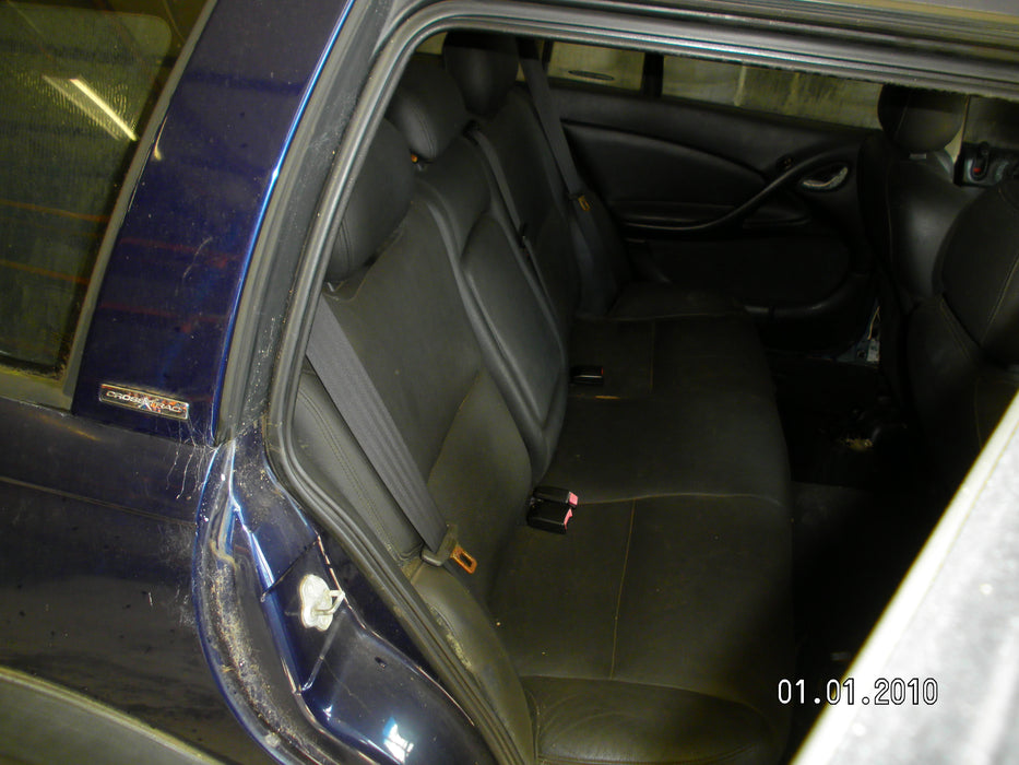 A041 - VT,VX,VY.VZ HOLDEN COMODORE / ADVENTRA WAGON - Seatbelt Passengers Rear (black) with Beige Plastic Bezel Trim