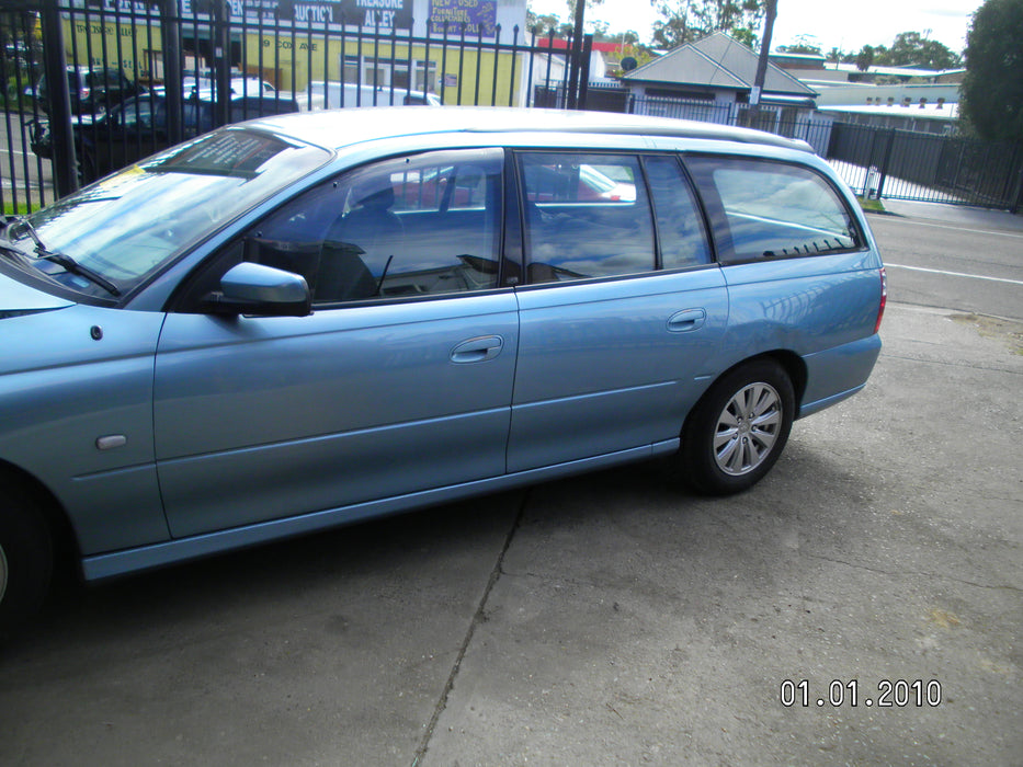 A048 - VZ Holden Commodore Wagon - Sideskirts (pair) Provence