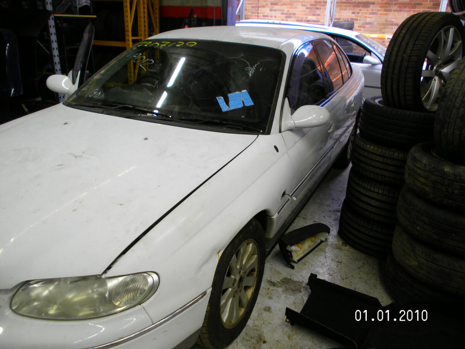 a012 - WH Holden Statesman - Sideskirts (pair) Two Toned