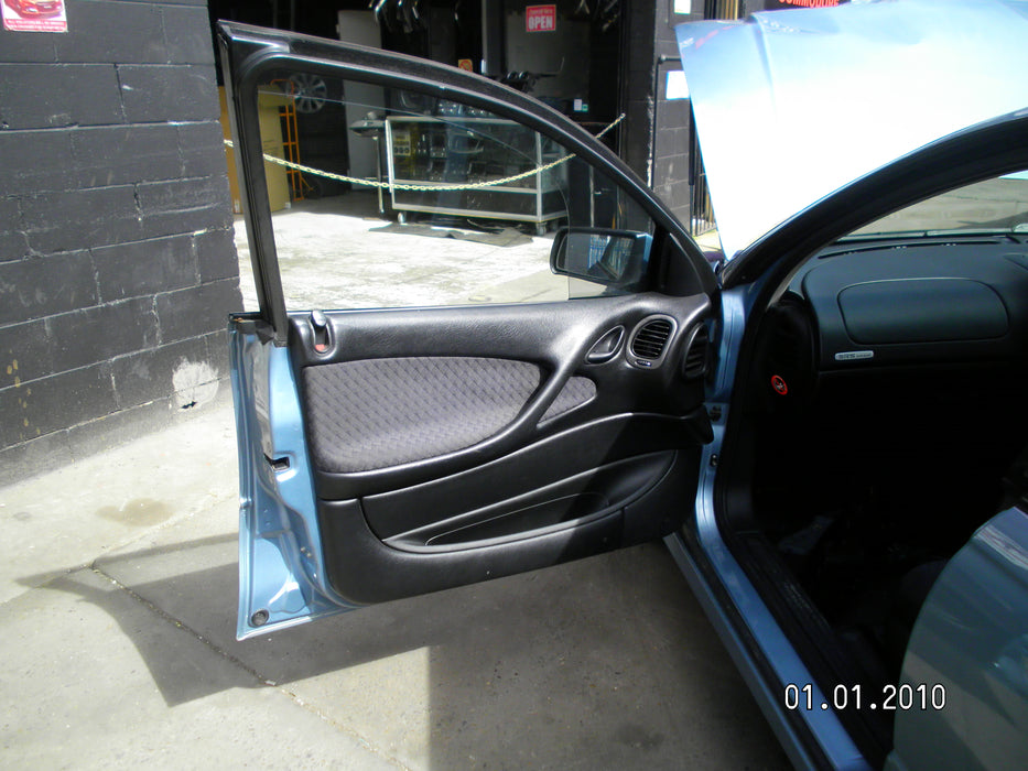 A048 - VZ Holden Commodore Acclaim Wagon  - Doorcard Set of 4 (powered windows)