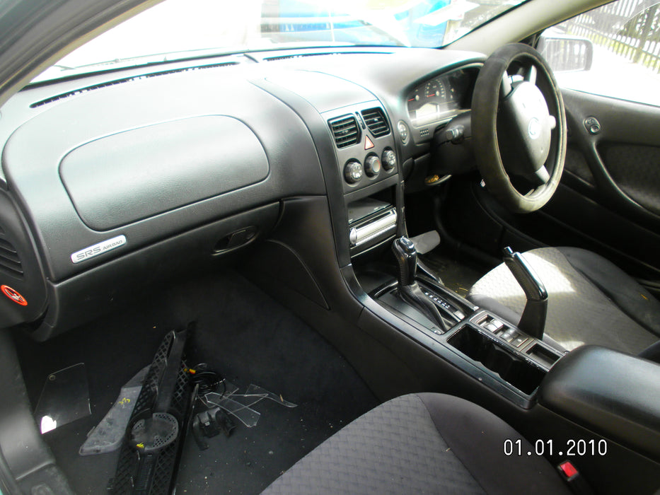 A048 - VZ Holden Commodore Acclaim - Black Handbrake Lever Gloss Black