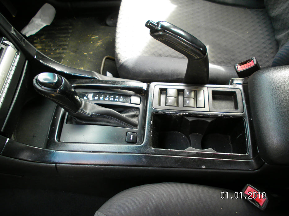 A048 - VZ Holden Commodore Acclaim - Black Handbrake Lever Gloss Black