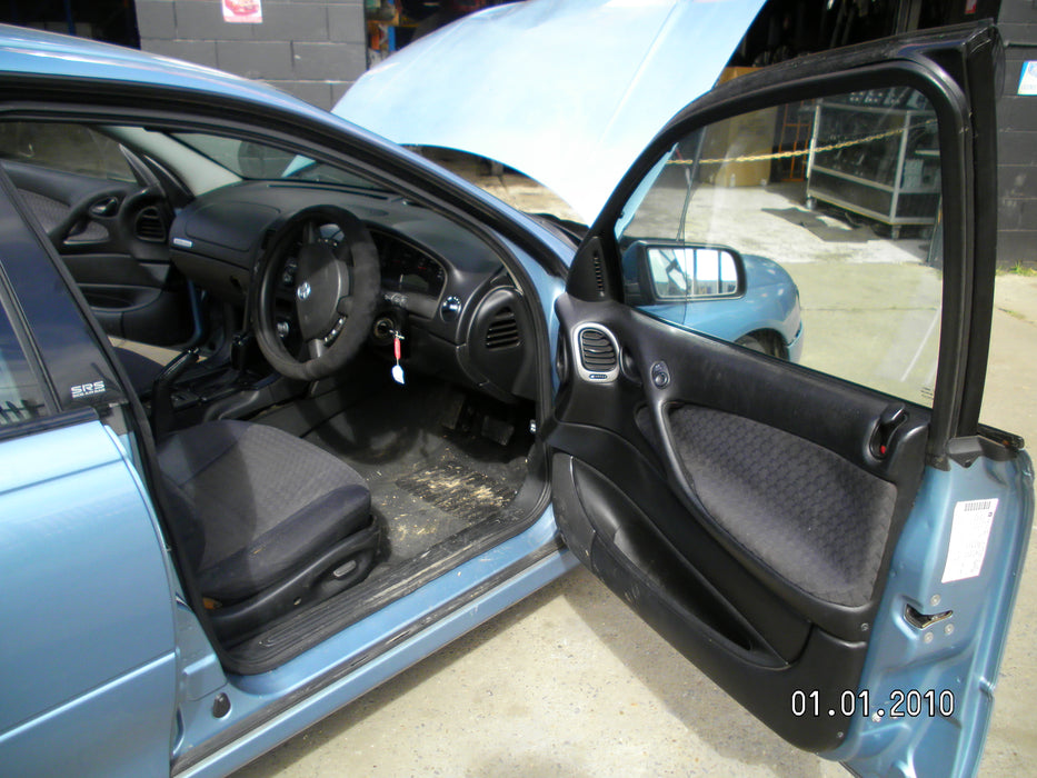 A048 - VZ Holden Commodore Acclaim Wagon  - Doorcard Set of 4 (powered windows)