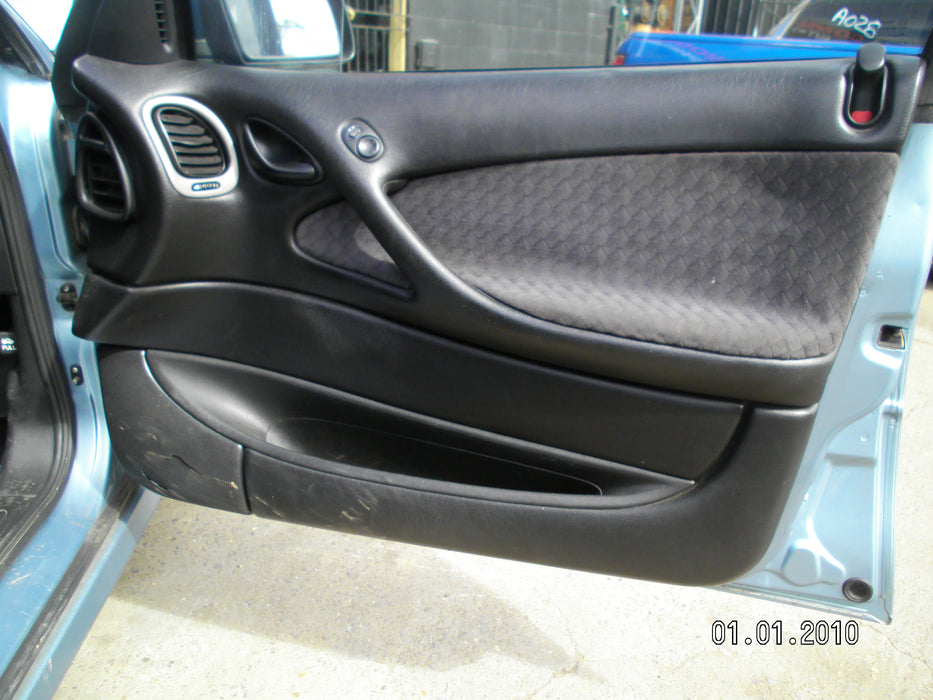 A048 - VZ Holden Commodore Acclaim Wagon  - Doorcard Set of 4 (powered windows)