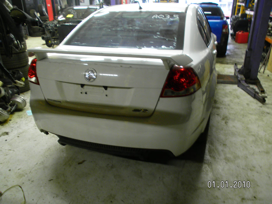 A035 - VE HOLDEN COMMODORE V6  - Computer Set (BCM PN:15948439, ECU SERVICE # 12614423, Ignition, Key & Fob)