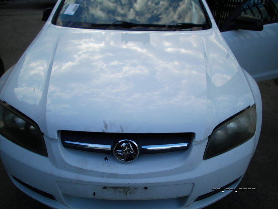 A062 - VE Holden Commodore Series I - Passenger's Guard Blinker