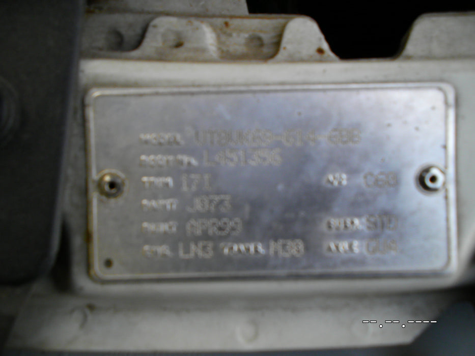 A063 - VT,VX,VY.VZ HOLDEN COMODORE SEDAN - Seatbelt Passengers Front Trim #17i