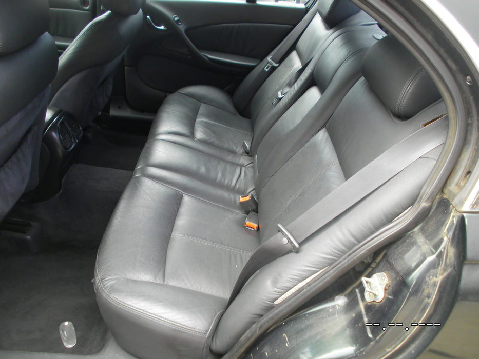 A050 - VT,VX,VY,VZ HOLDEN COMMDORE - Seatbelt Drivers Rear (black)