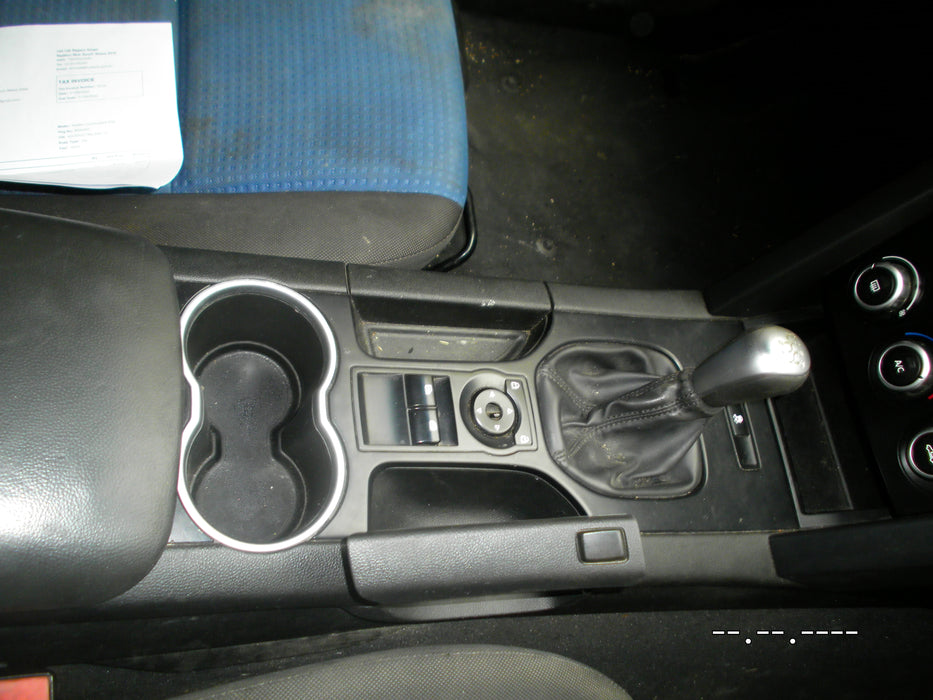 A067 - VE SV6 II UTE - 6 Speed Manual Gearbox MV5