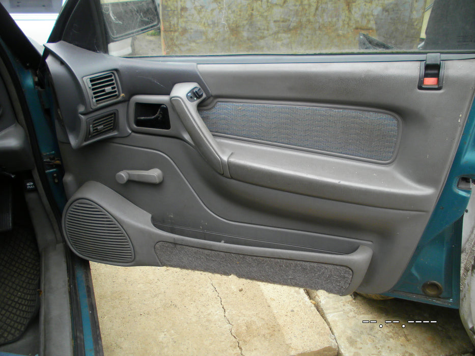 VN / VP / VR / VS Holden Commodore Wagon - PASSENGER SIDE - D-Pillar Trim / Grey - Trim 117 Part #92034137