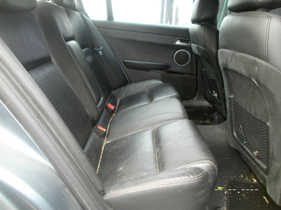 A060 - VE HOLDEN CALAIS V6 - Rear Seats Perforated Leather