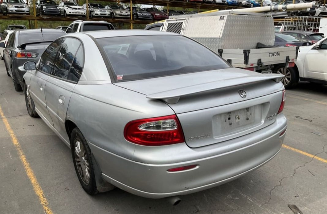 A157 - VX Holden Commodore SII (2001) - V6 Auto Cluster LN3 - 261, 104kms (GJ) P/N: 92096561