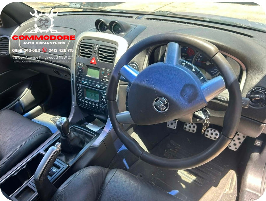 SSZ001 - VZ SS Holden Commodore - Leather Thick Grip Steering Wheel w/ Switches - BLACK/SILVER