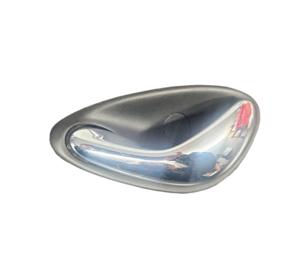 VT/VY/VX/VU/VZ Holden Calais / Statesman - PASSENGER'S REAR Internal Door Handle GREY / CHROME