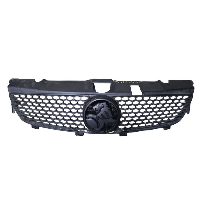A066 - VE SERIES I SV6, SS, SSV - Front Grille
