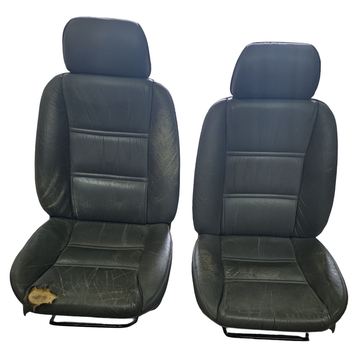 A178 - VR HOLDEN STATESMAN - Front Seat (PAIR)