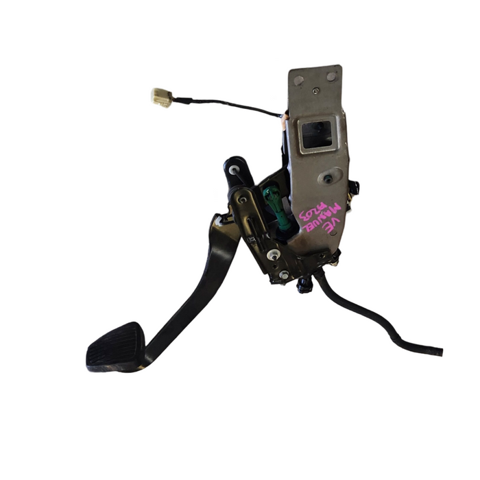 A203 - VE SV6 UTE - Clutch Pedal