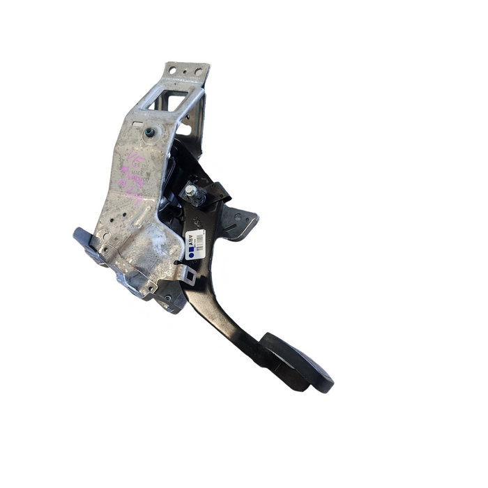 A204 - VE SV6 SERIES II - Brake Pedal