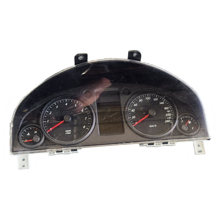 A223 - VE OMEGA SEDAN - Cluster