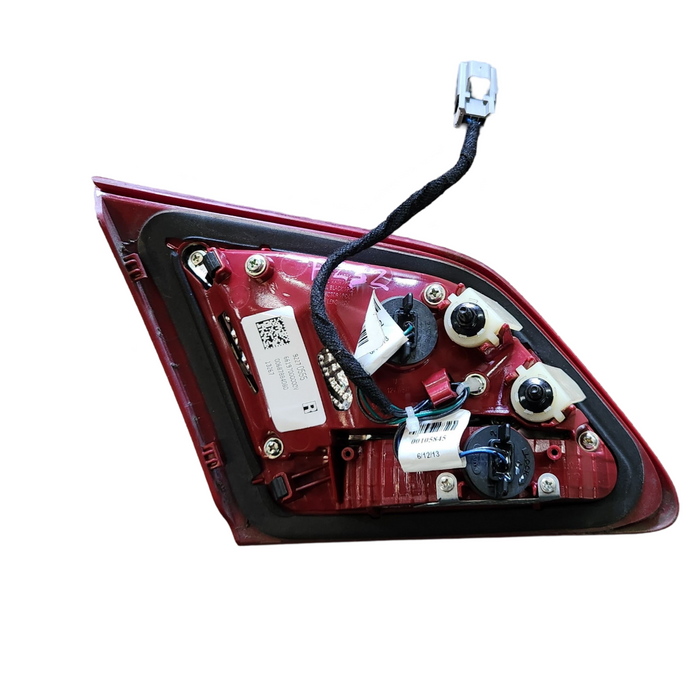 A232 - VF International - Driver's Bootlid Taillight