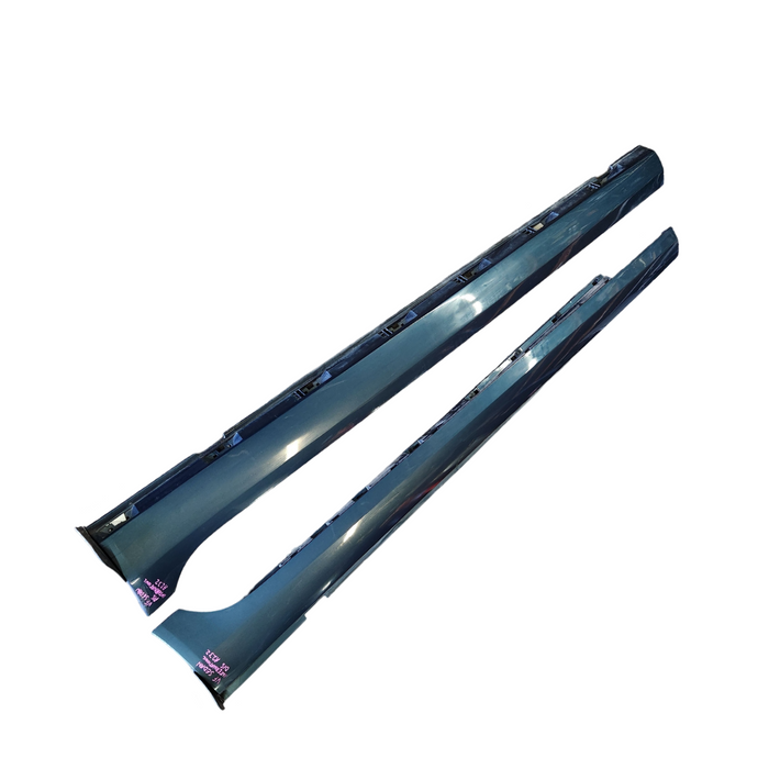 A232 - VF Holden Commodore Sedan - Sideskirt (PAIR) Karma Blue