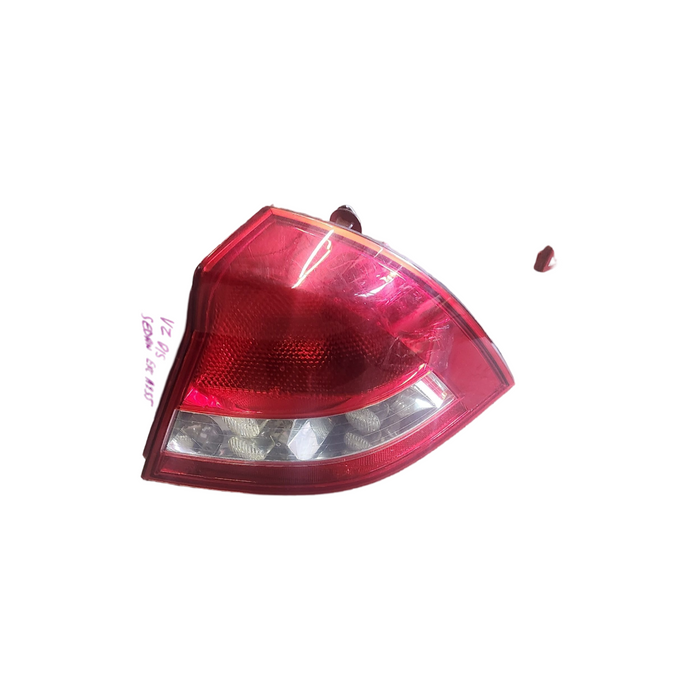 A235 - VZ EXECUTIVE SEDAN - Taillight Driver's
