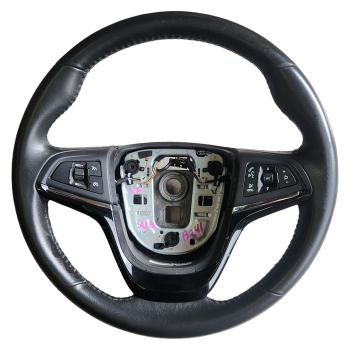 A241 - VF SV6 SEDAN - Steering Wheel