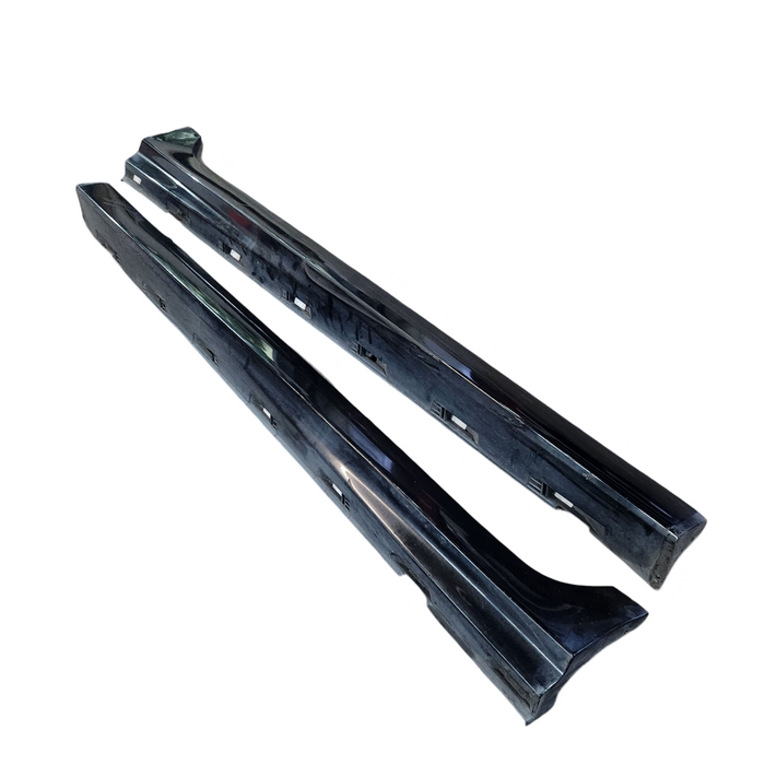 A248 - VE SV6 SERIES I SEDAN - Sideskirt (PAIR) Phantom Black