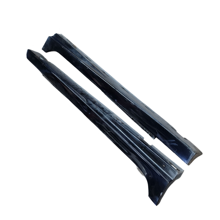 A248 - VE SV6 SERIES I SEDAN - Sideskirt (PAIR) Phantom Black