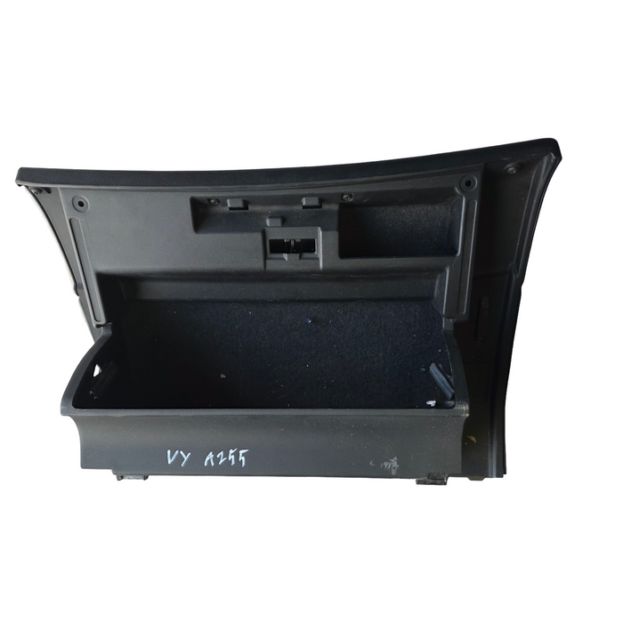 A255 - VY BERLINA SEDAN - Glovebox