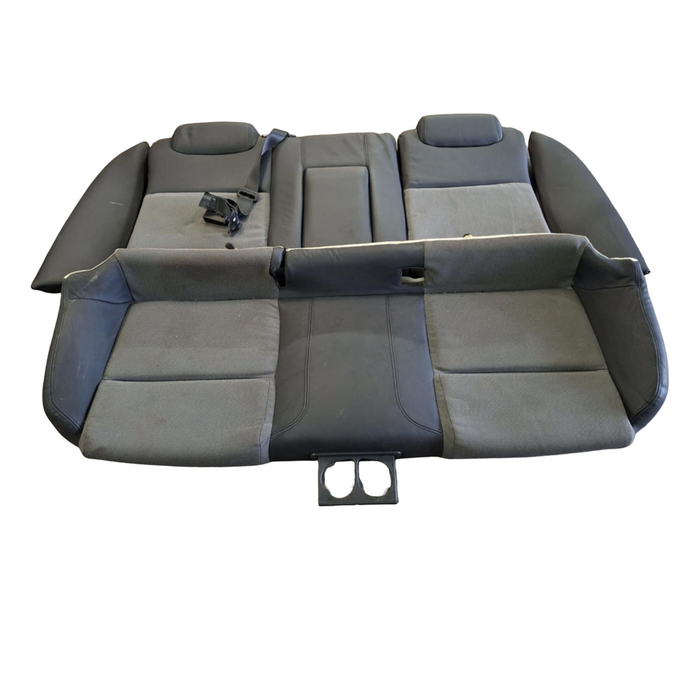 A265 - VE CALAIS WAGON - Rear Seat