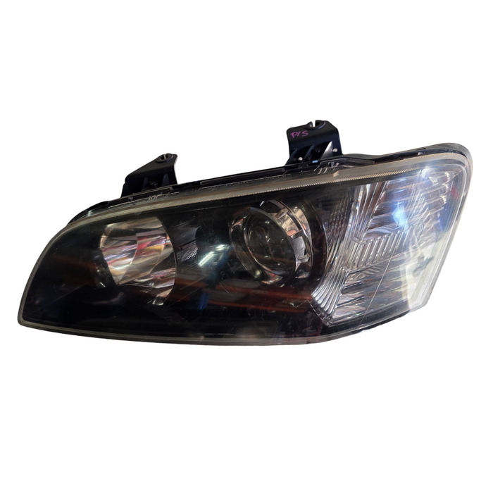 A267 - VE - HOLDEN CALAIS - HEADLIGHT (PASSENGER)