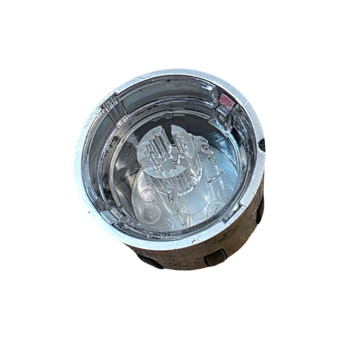 A267 - VE - HOLDEN CALAIS - STEREO CONTROL KNOB