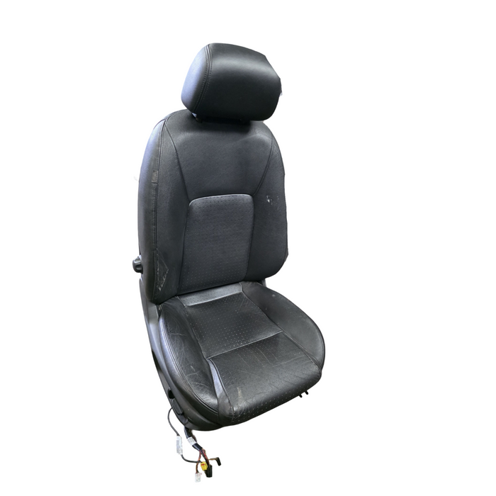 A267 - VE - HOLDEN CALAIS - BLACK LEATHER SEATS - SET OF 2
