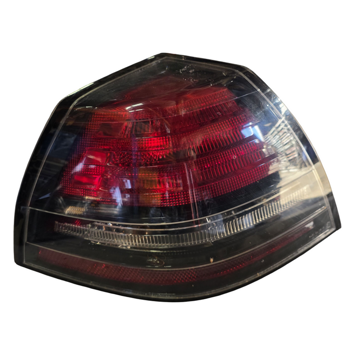 A267 - VE - HOLDEN CALAIS - TAILLIGHT RIGHT HAND
