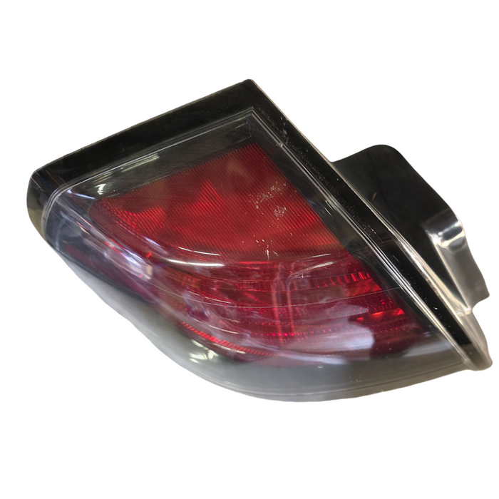 A267 - VE - HOLDEN CALAIS - TAILLIGHT LEFT HAND