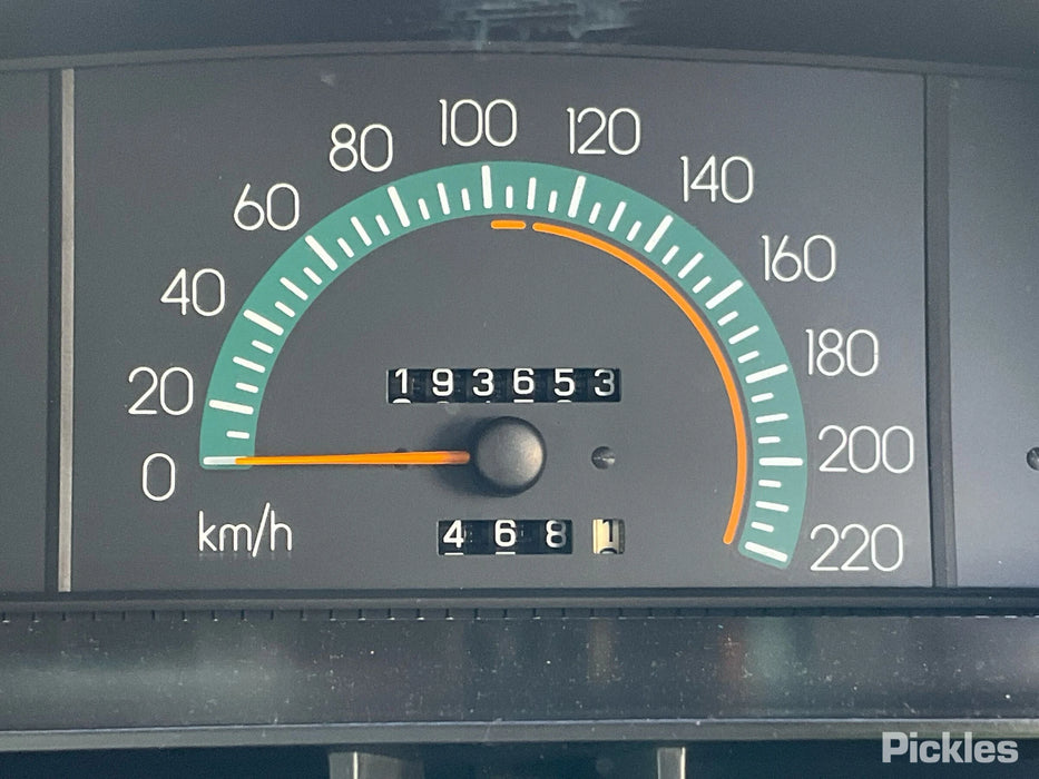 A290 - VN Holden Executive V6 LG2 Buick MD8, Auto 193,XXXkms Paint Code #2F028 PHONEIX RED METALLIC